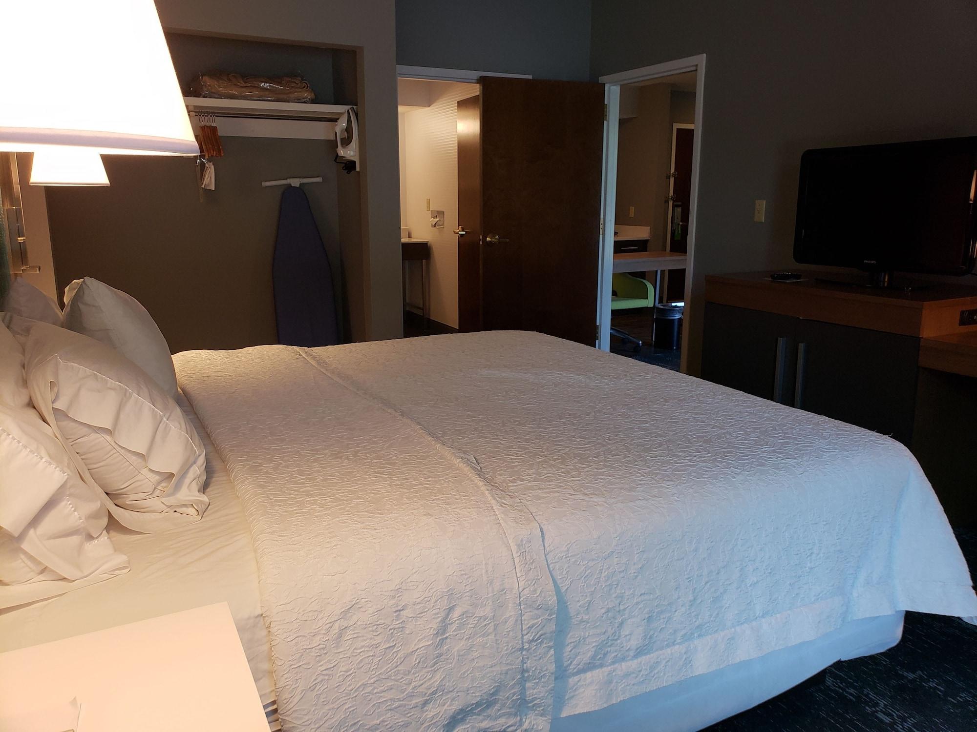 Hampton Inn & Suites Newtown Yardley Kültér fotó