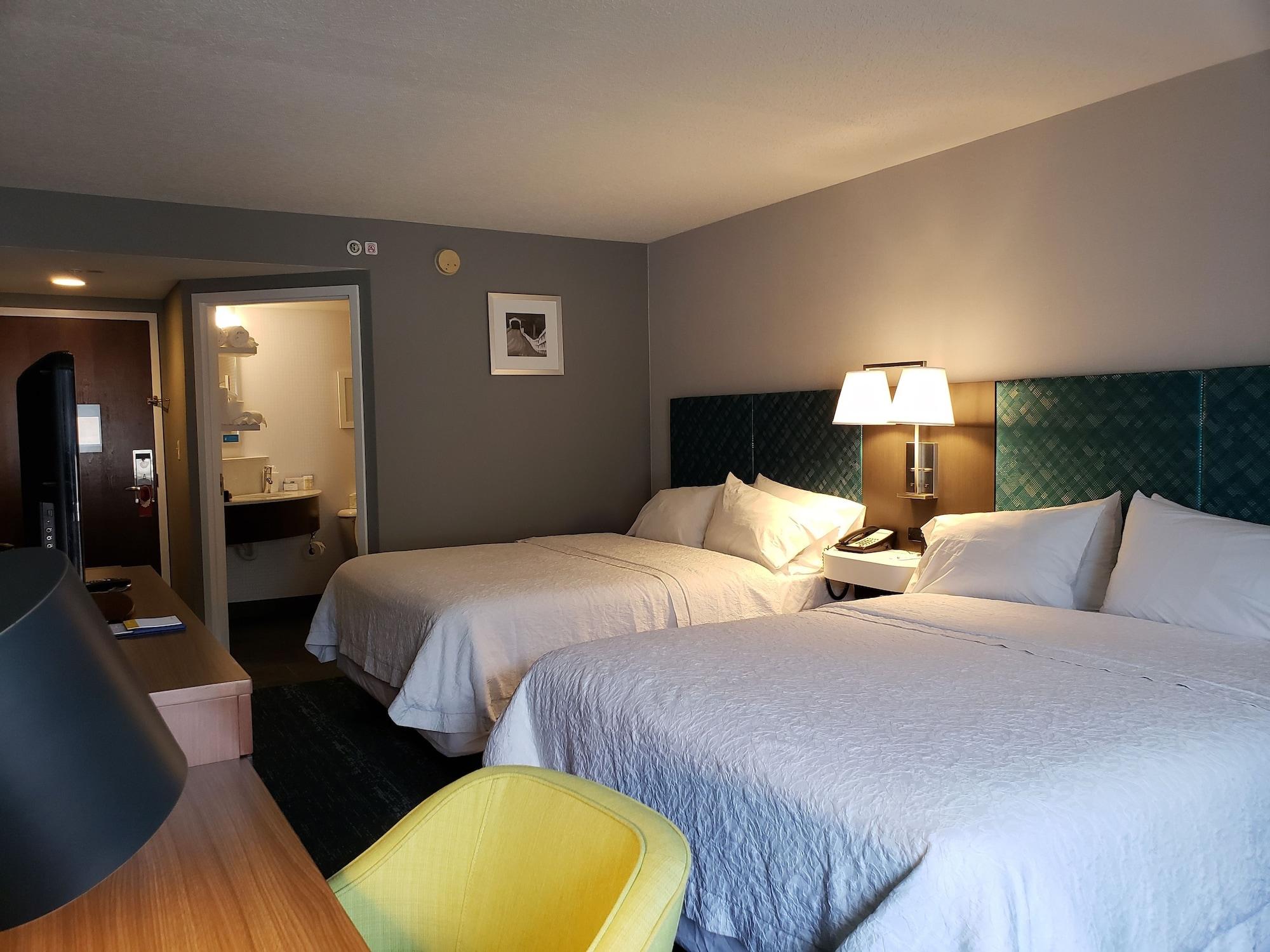 Hampton Inn & Suites Newtown Yardley Kültér fotó