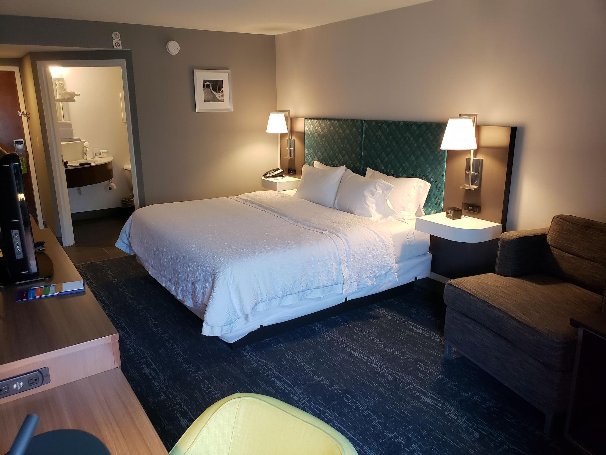 Hampton Inn & Suites Newtown Yardley Kültér fotó