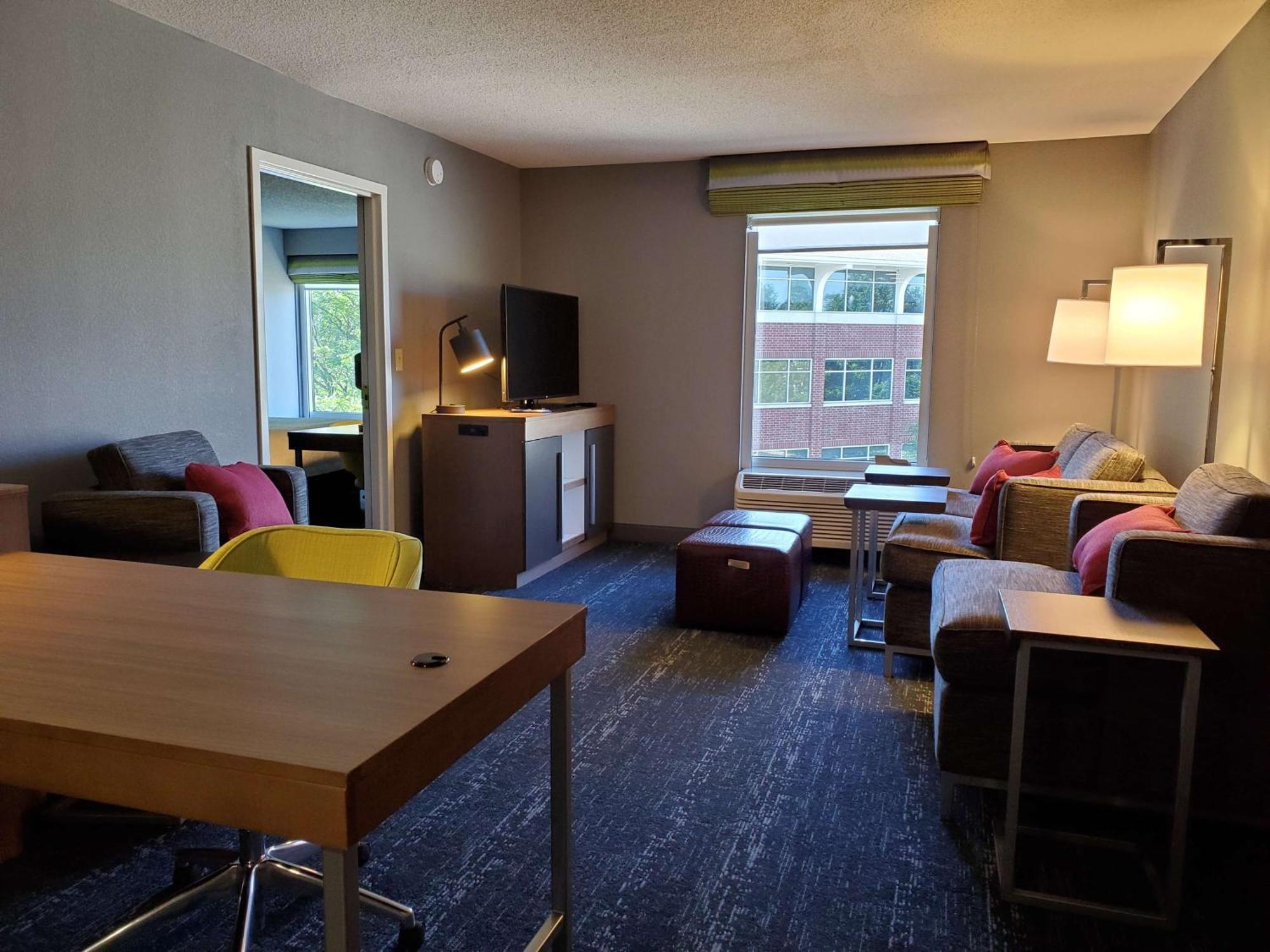Hampton Inn & Suites Newtown Yardley Kültér fotó