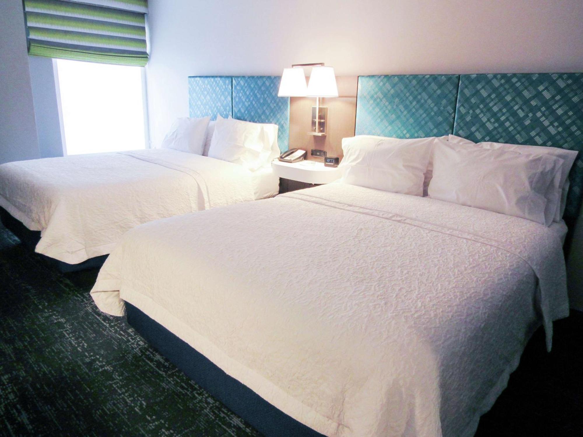 Hampton Inn & Suites Newtown Yardley Kültér fotó