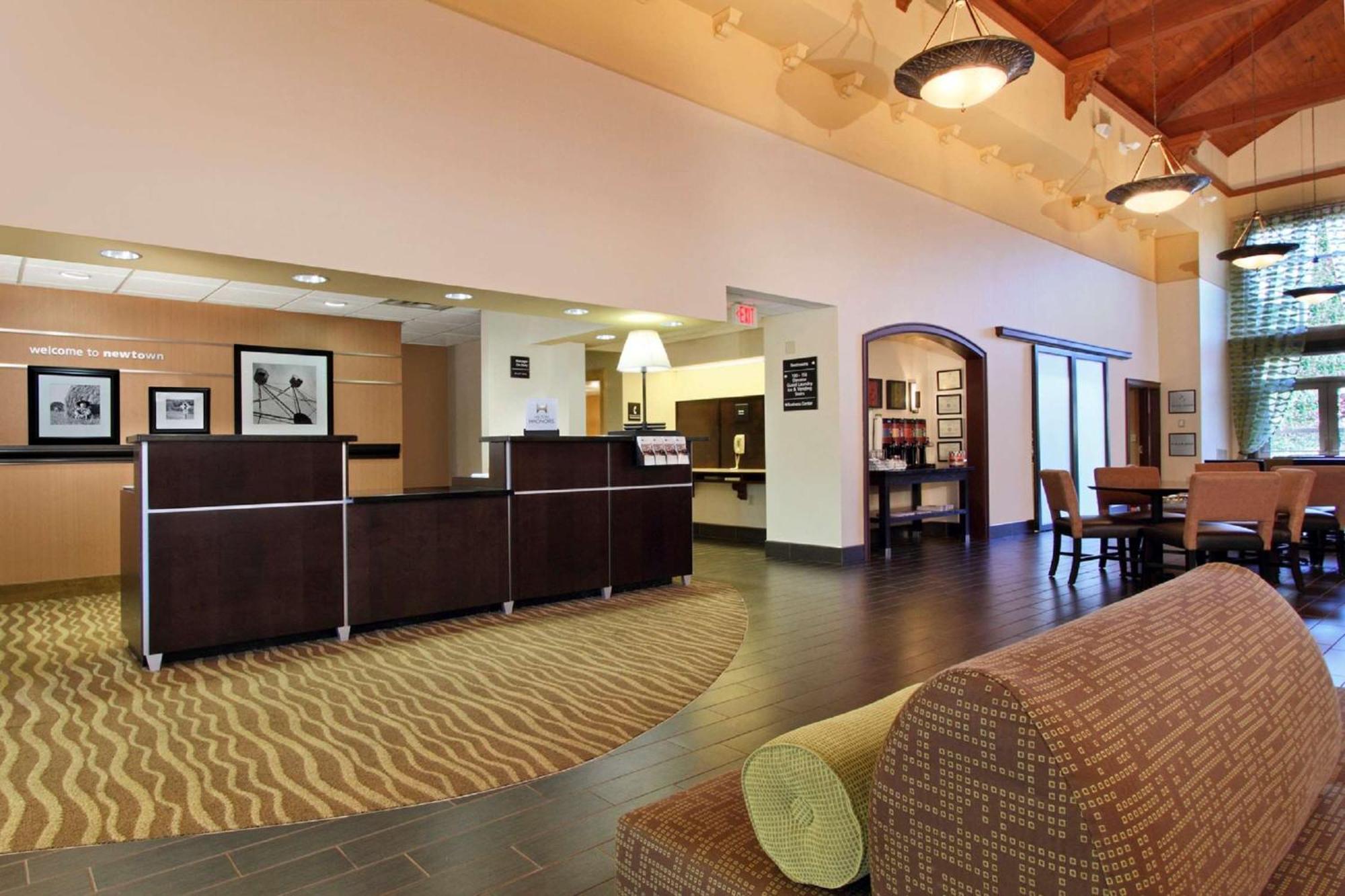 Hampton Inn & Suites Newtown Yardley Kültér fotó