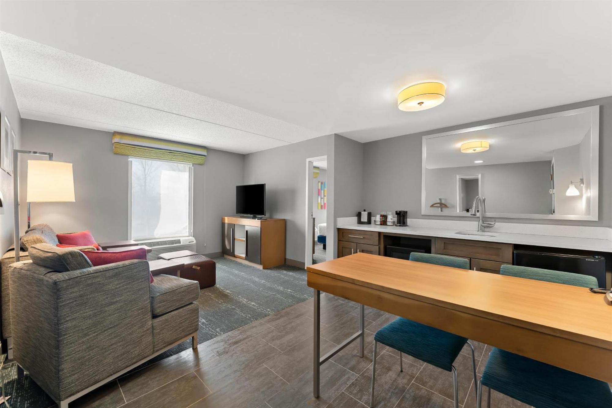 Hampton Inn & Suites Newtown Yardley Kültér fotó