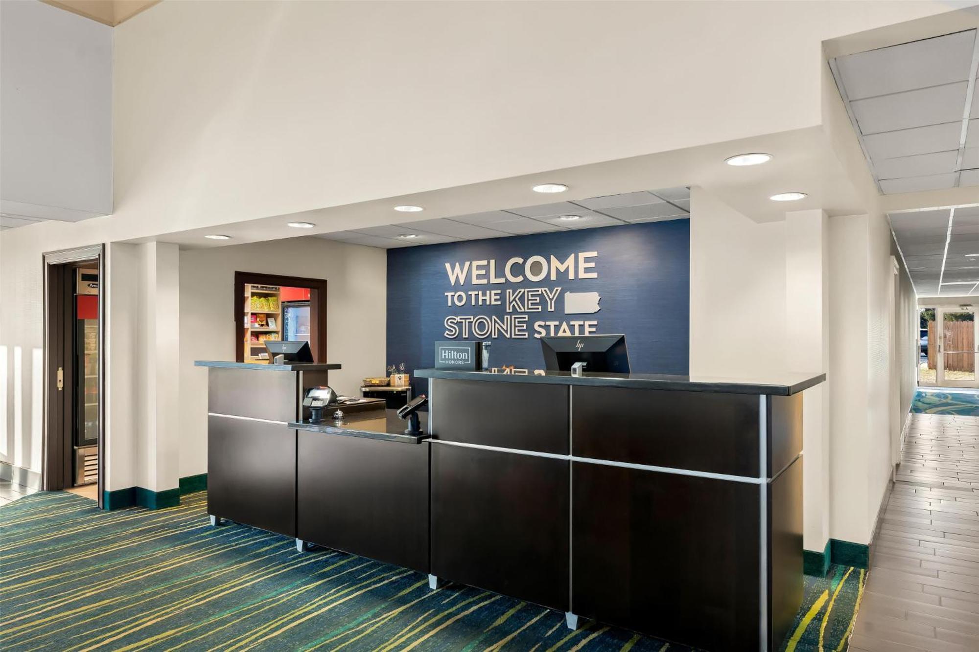 Hampton Inn & Suites Newtown Yardley Kültér fotó