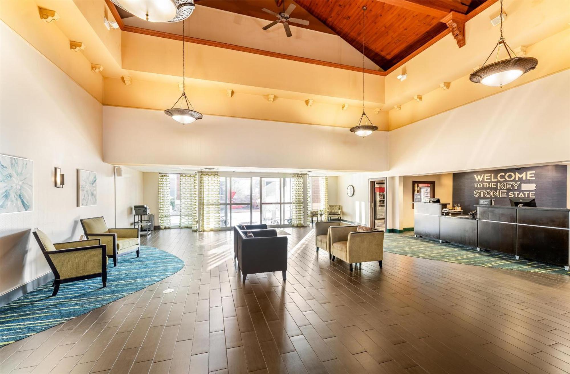 Hampton Inn & Suites Newtown Yardley Kültér fotó